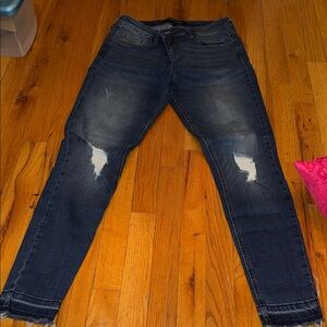 Distressed Dark Blue Skinny Jeans